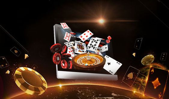 What are free spins in online slots games?